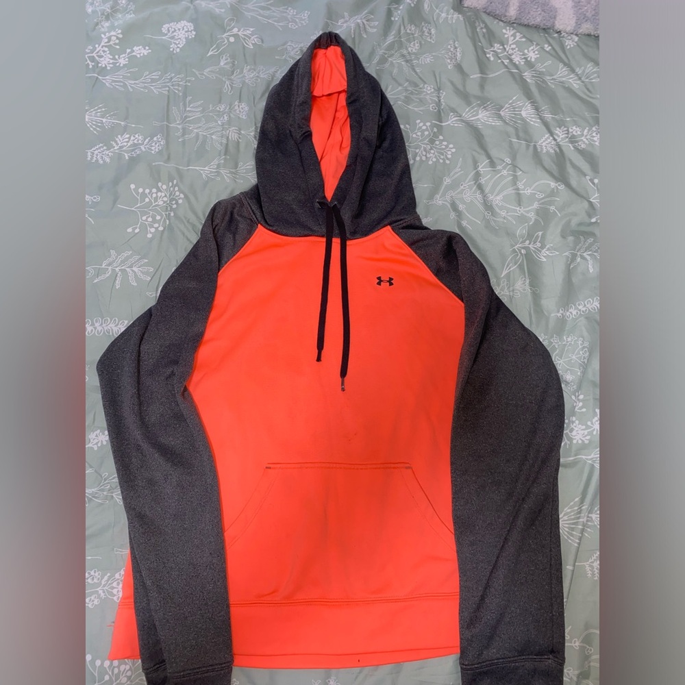 Under Armour Hoodie